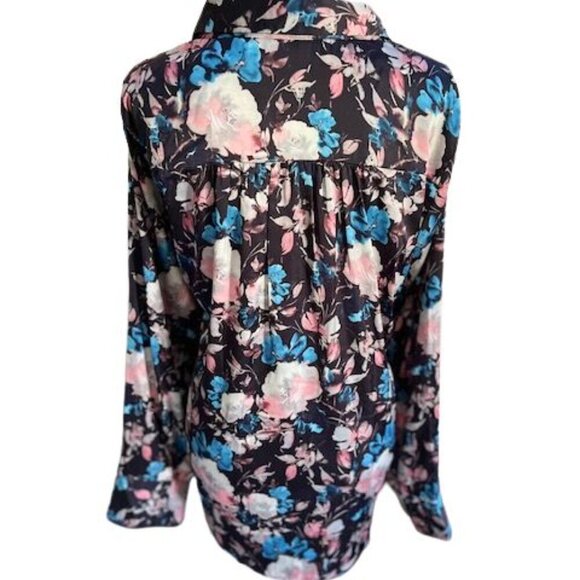 Torrid Button-Up Long Sleeve Floral Blouse with V-Neck & Collar – Size 3X - Picture 6 of 9